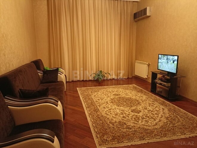 Сдаётся 2-комн. новостройка 110 м², м. Элмляр Академиясы, photo 1 from 9
