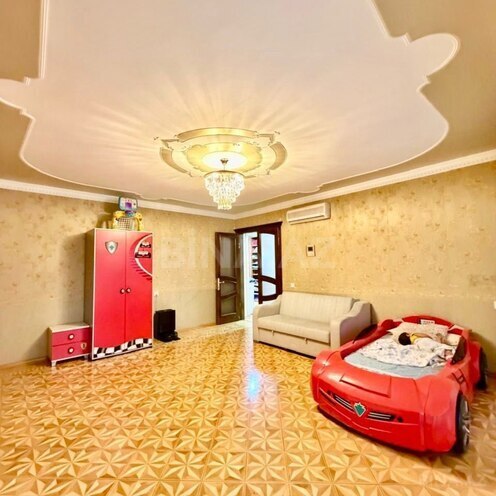 Продаётся 4-комн. вторичка 120 м², м. Элмляр Академиясы, photo 8 from 11