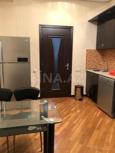 İcarəyə verilir 3 otaqlı yeni tikili 130 m², Nizami m., photo 13 from 25