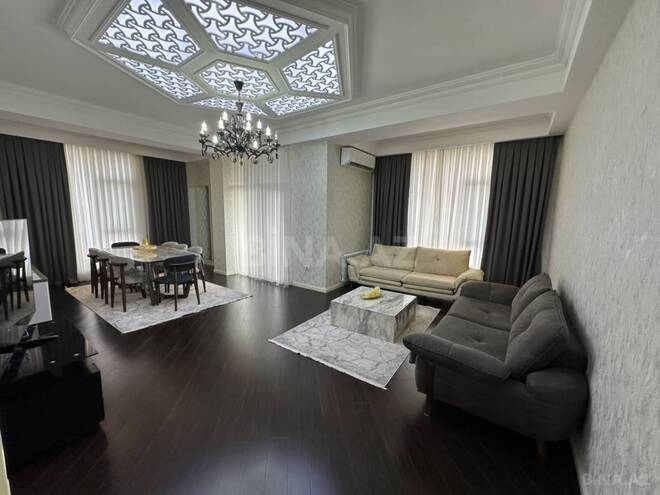 Сдаётся 3-комн. новостройка 160 м², м. Нариман Нариманов, photo 1 from 11