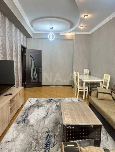 Сдаётся 2-комн. новостройка 72 м², м. Нефтчиляр, photo 6 from 12