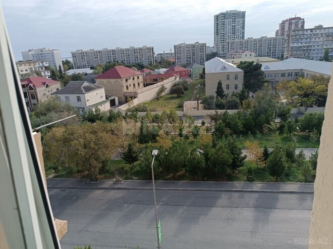 Продаётся 3-комн. вторичка 80 м², м. Ази Асланов, photo 11 from 20