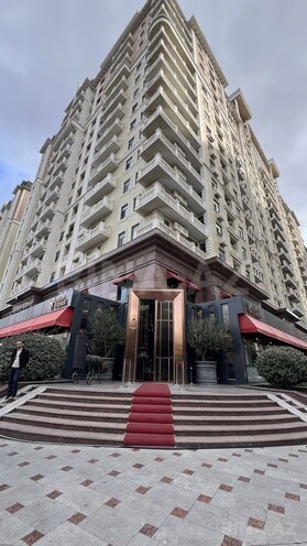 Продаётся 2-комн. новостройка 68 м², м. Элмляр Академиясы, photo 1 from 16