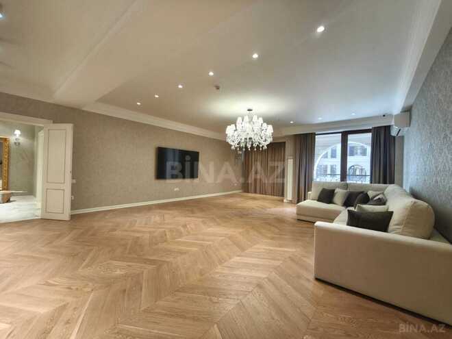 İcarəyə verilir 4 otaqlı yeni tikili 250 m², 28 May m., photo 1 from 22