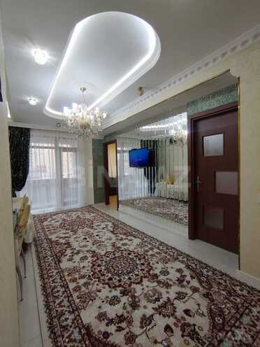 Сдаётся 3-комн. новостройка 80 м², м. Ази Асланов, photo 1 from 10