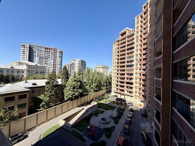 İcarəyə verilir 3 otaqlı yeni tikili 137 m², Gənclik m., photo 1 from 20