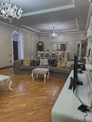 Satılır 9 otaqlı həyət evi/bağ evi 385 m², Azadlıq Prospekti m., photo 9 from 32