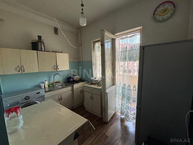 Продаётся 4-комн. вторичка 110 м², м. Иншаатчылар, photo 10 from 18