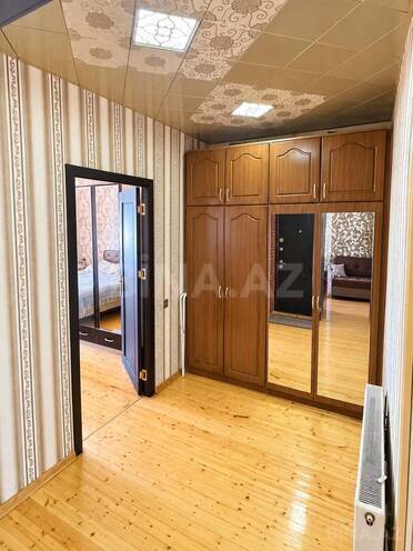 Продаётся 2-комн. вторичка 70 м², м. Ази Асланов, photo 6 from 11