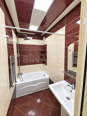 Продаётся 2-комн. вторичка 70 м², м. Ази Асланов, photo 7 from 11