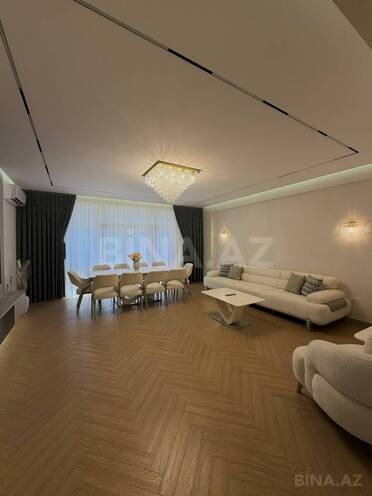Satılır 4 otaqlı yeni tikili 186 m², 28 May m., photo 3 from 22