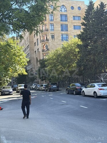 Satılır 3 otaqlı köhnə tikili 80 m², Elmlər Akademiyası m., photo 3 from 12