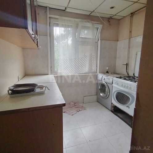 Продаётся 4-комн. вторичка 100 м², м. Нефтчиляр, photo 17 from 22