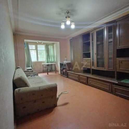 Продаётся 4-комн. вторичка 100 м², м. Нефтчиляр, photo 1 from 22