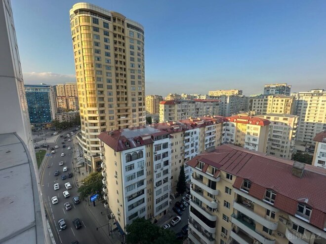 Satılır 4 otaqlı yeni tikili 205 m², Nizami m., photo 8 from 32