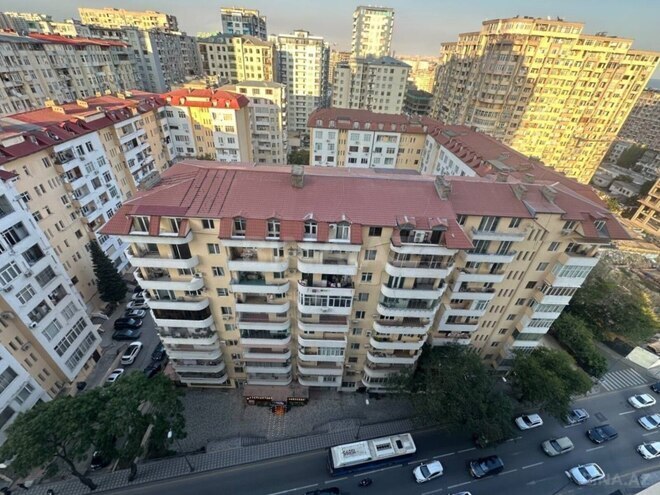Satılır 4 otaqlı yeni tikili 205 m², Nizami m., photo 9 from 32