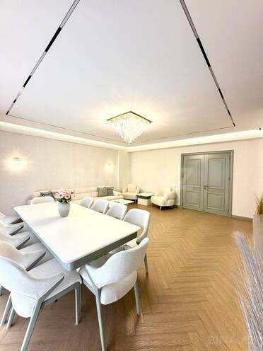 Продаётся 4-комн. новостройка 185 м², м. 28 мая, photo 4 from 20