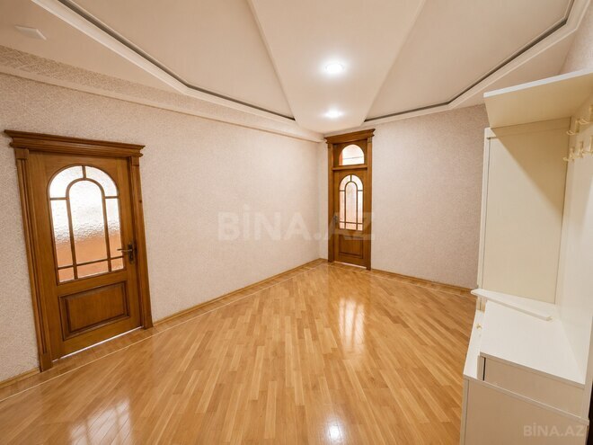 Продаётся 3-комн. новостройка 132 м², м. 8 ноября, photo 14 from 30
