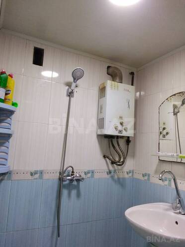 Продаётся 2-комн. вторичка 56 м², м. Нефтчиляр, photo 9 from 12