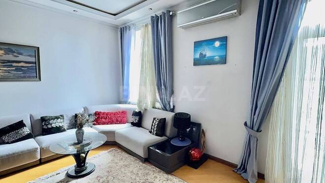 Satılır 4 otaqlı köhnə tikili 120 m², Sahil m., photo 5 from 16