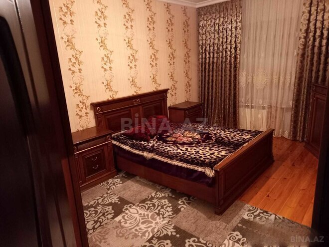 Продаётся 3-комн. вторичка 72 м², Хатаинский р., photo 3 from 10