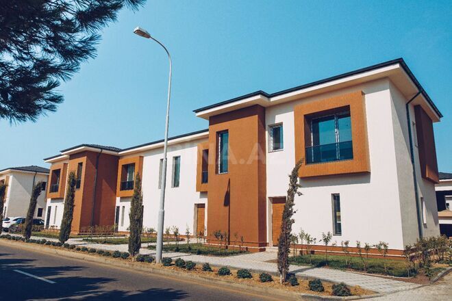 İcarəyə verilir 2 otaqlı həyət evi/bağ evi 140 m², Yeni Yasamal q., photo 1 from 10
