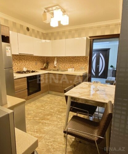 Продаётся 3-комн. новостройка 110 м², м. Элмляр Академиясы, photo 12 from 19