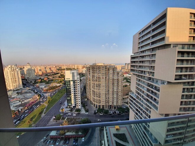 Сдаётся 4-комн. новостройка 180 м², м. 8 ноября, photo 22 from 28