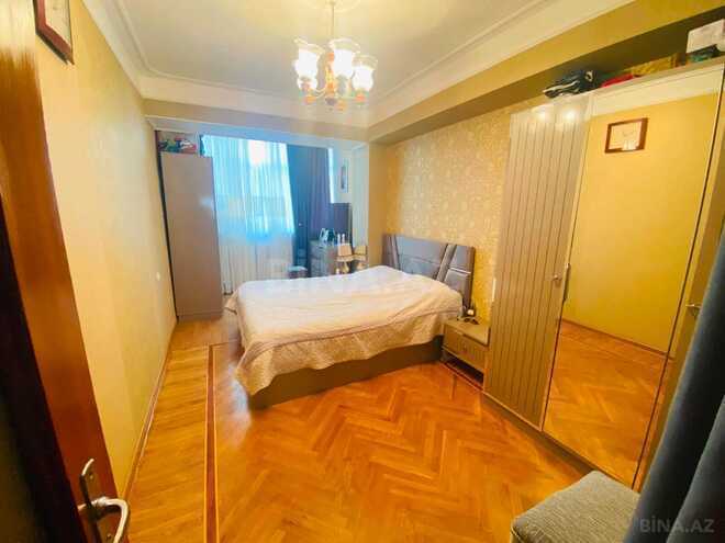 Продаётся 3-комн. вторичка 80 м², м. Гянджлик, photo 4 from 12