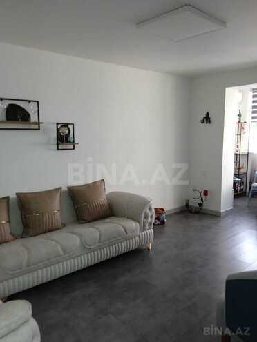 Продаётся 3-комн. вторичка 70 м², м. Низами, photo 1 from 21