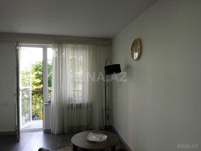 Продаётся 3-комн. вторичка 70 м², м. Низами, photo 14 from 21