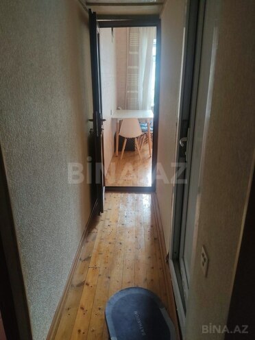 Satılır 2 otaqlı köhnə tikili 65 m², Xalqlar Dostluğu m., photo 9 from 13