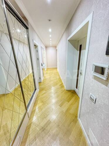 Продаётся 4-комн. вторичка 170 м², м. Нариман Нариманов, photo 4 from 16