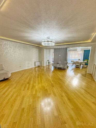 Продаётся 4-комн. вторичка 170 м², м. Нариман Нариманов, photo 7 from 16
