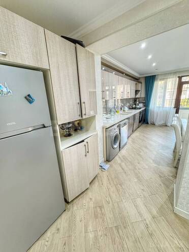 Продаётся 4-комн. вторичка 170 м², м. Нариман Нариманов, photo 12 from 16