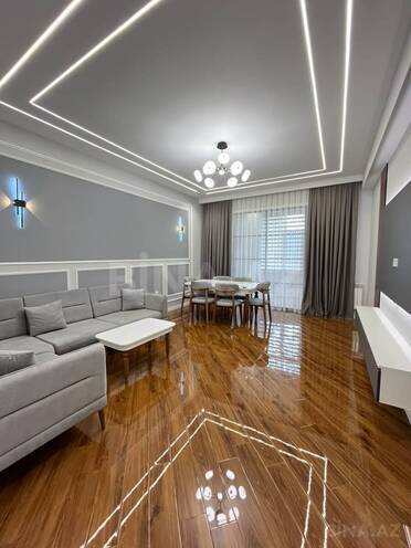 Продаётся 2-комн. новостройка 80 м², м. 8 ноября, photo 1 from 18
