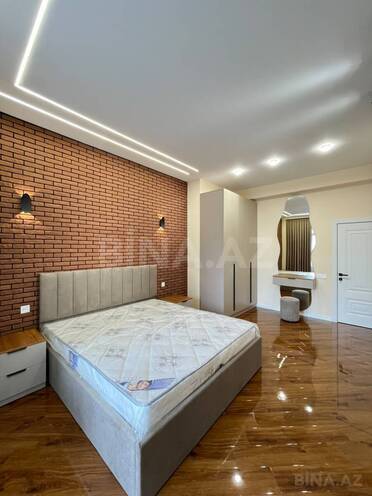 Продаётся 2-комн. новостройка 80 м², м. 8 ноября, photo 14 from 18