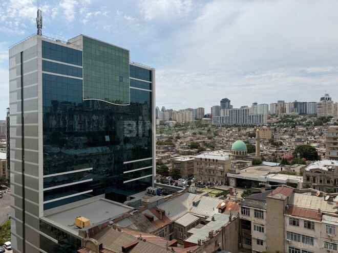 Сдаётся 3-комн. новостройка 146 м², м. Низами, photo 3 from 23