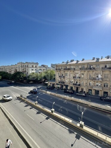 Продаётся 2-комн. вторичка 45 м², м. Нариман Нариманов, photo 11 from 12