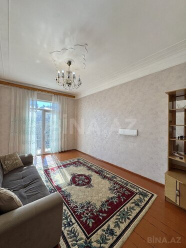 Продаётся 2-комн. вторичка 45 м², м. Нариман Нариманов, photo 1 from 12