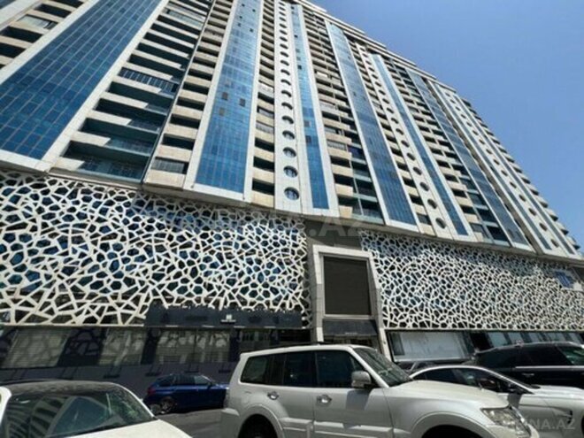 Сдаётся 3-комн. новостройка 195 м², м. Шах Исмаил Хатаи, photo 1 from 17