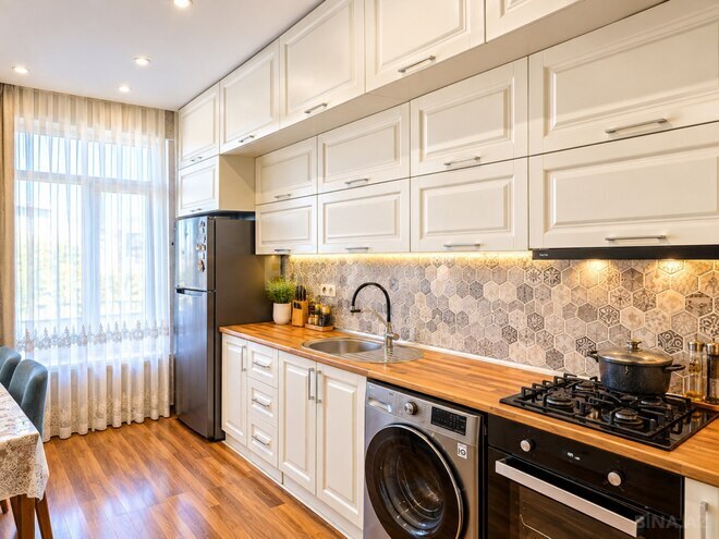 Продаётся 3-комн. новостройка 85 м², м. Нефтчиляр, photo 3 from 14