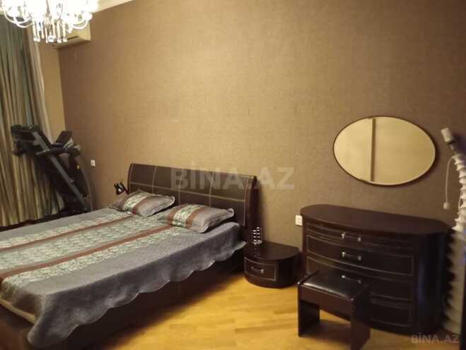 Сдаётся 3-комн. новостройка 140 м², м. 28 мая, photo 14 from 24