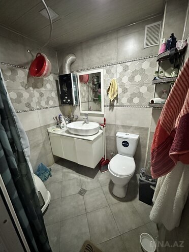 Продаётся 2-комн. вторичка 40 м², м. Кара Караев, photo 5 from 17