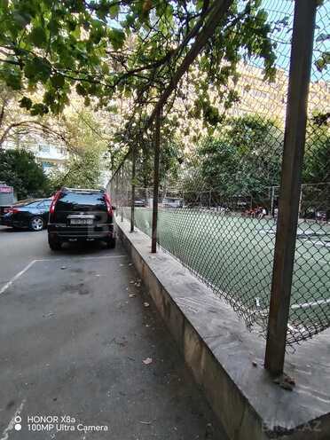 Satılır 2 otaqlı köhnə tikili 65 m², Elmlər Akademiyası m., photo 1 from 18