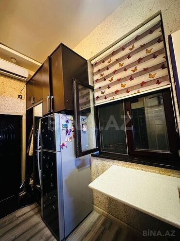 Satılır 2 otaqlı köhnə tikili 56 m², Sahil m., photo 13 from 15