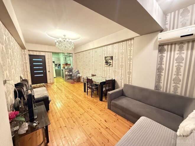 Продаётся 2-комн. новостройка 65 м², м. Ази Асланов, photo 1 from 16
