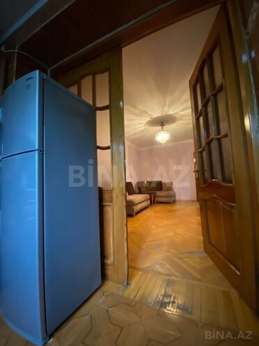 Продаётся 2-комн. вторичка 40 м², м. Элмляр Академиясы, photo 8 from 11