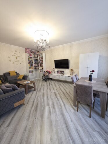 Satılır 6 otaqlı həyət evi/bağ evi 220 m², Bakıxanov q., photo 1 from 27