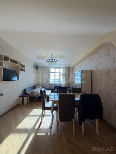 Продаётся 3-комн. новостройка 80 м², пос. Масазыр, photo 1 from 9